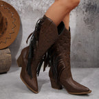 Carlita – Santiags hautes à franges et étoiles brodées en cuir lisse