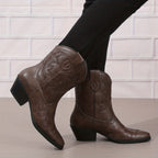 Clara – Santiags courtes brodées cuir