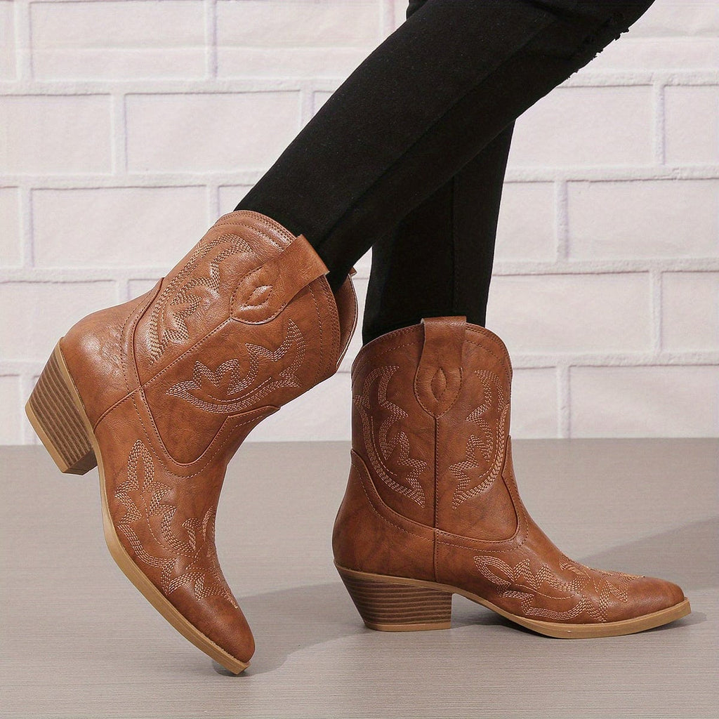 Clara – Santiags courtes brodées cuir