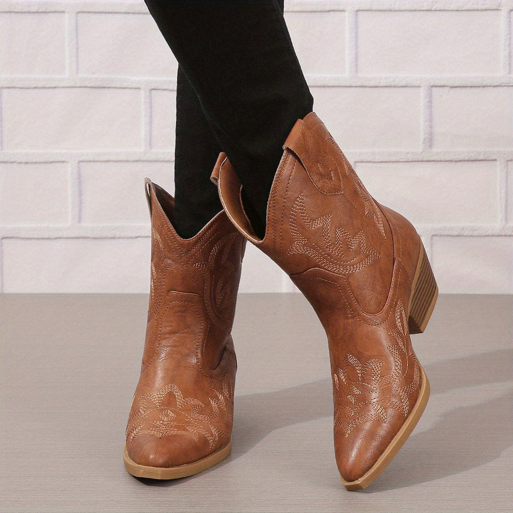 Clara – Santiags courtes brodées cuir