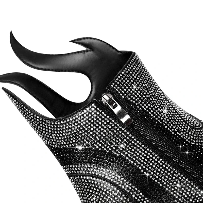 Élisa – Bottines en cuir ornées de strass flamme