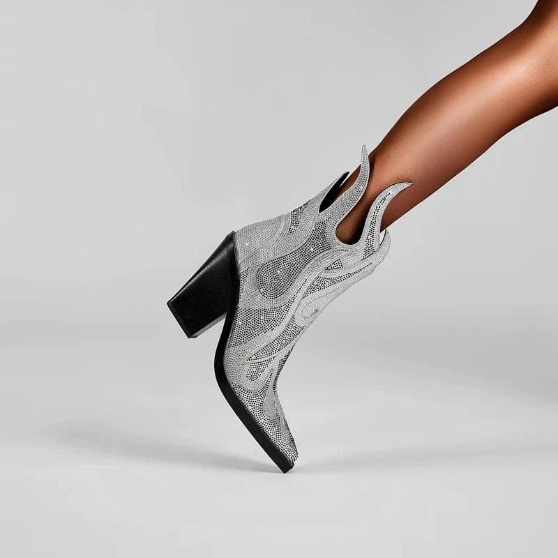 Élisa – Bottines en cuir ornées de strass flamme