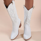 Iris – Santiags hautes blanches brodées en cuir lisse