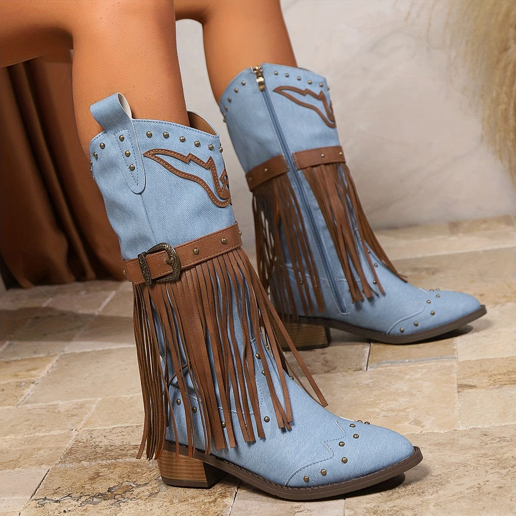 June – Santiags mi-mollet bleu à franges, cuir camel cloutés