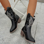 Léna – Santiags mi-hautes brodées effet cuir suédé