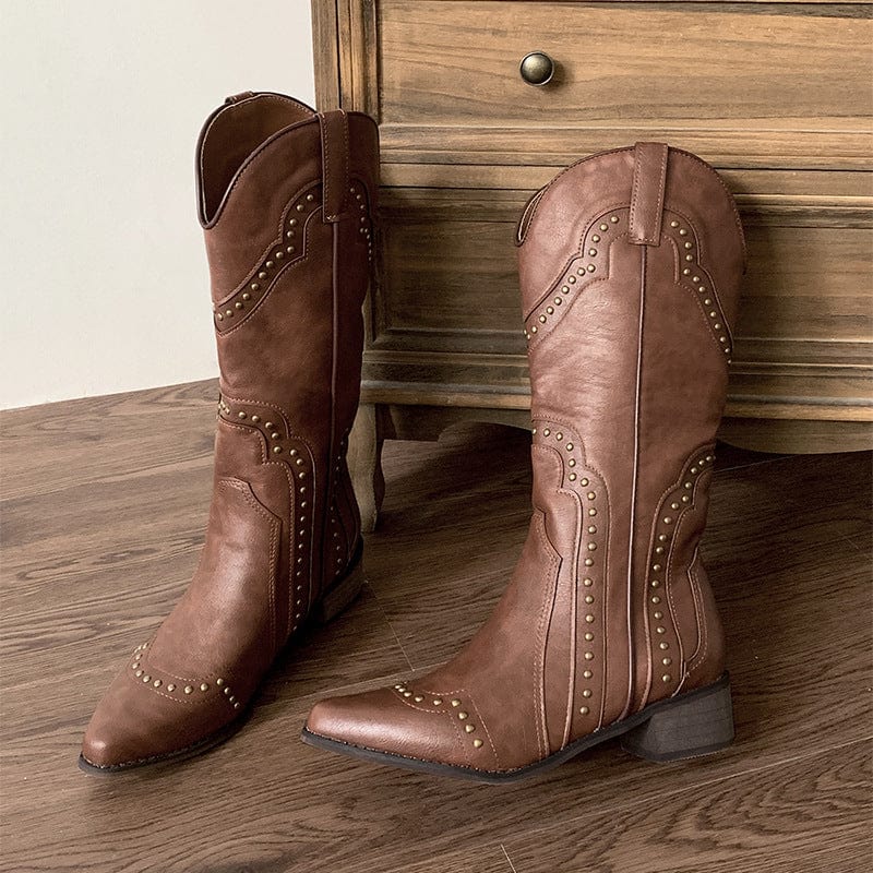 Louane – Santiag haute mi-mollet à rivets en cuir