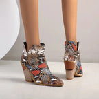 Louna – Bottines bleu effet croco, cuir verni souple