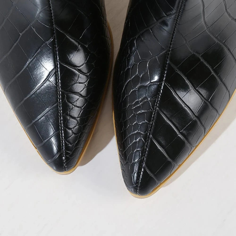 Louna – Bottines bleu effet croco, cuir verni souple