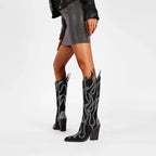 Marilène – Cuissardes à talons hauts ornées de strass flamme