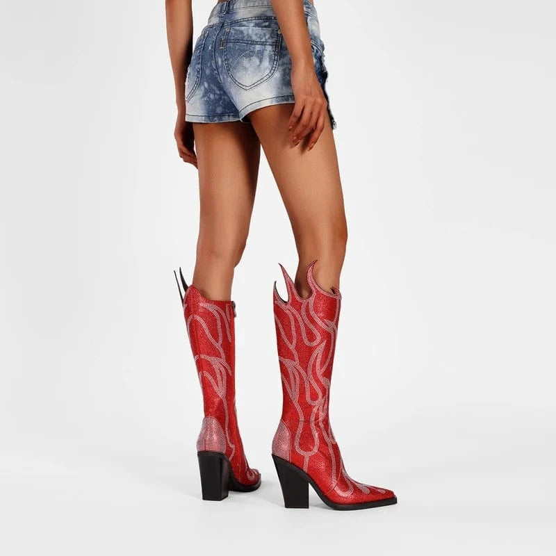 Marilène – Cuissardes à talons hauts ornées de strass flamme