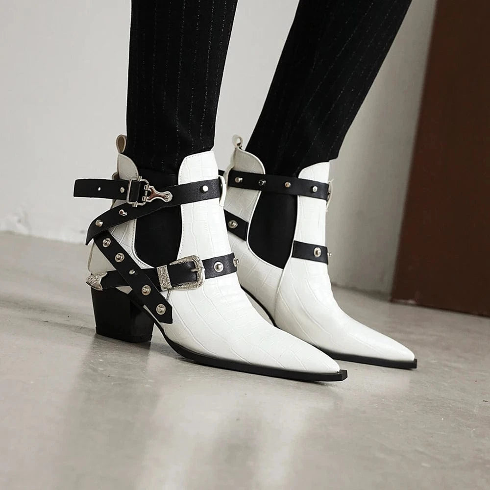 Mary – Santiags basses en cuir effet serpent avec boucle latérale