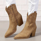 Mila – Santiags à broderies florales en cuir lisse