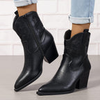 Mila – Santiags à broderies florales en cuir lisse