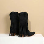 Solène – Santiags mi-mollet à franges, bout pointu en cuir suédé