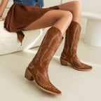 Thaïs – Santiags hautes brodées en cuir lisse